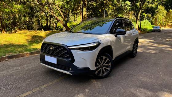 TOYOTA COROLLA CROSS 2.0 VVT-IE FLEX XRE DIRECT SHIFT